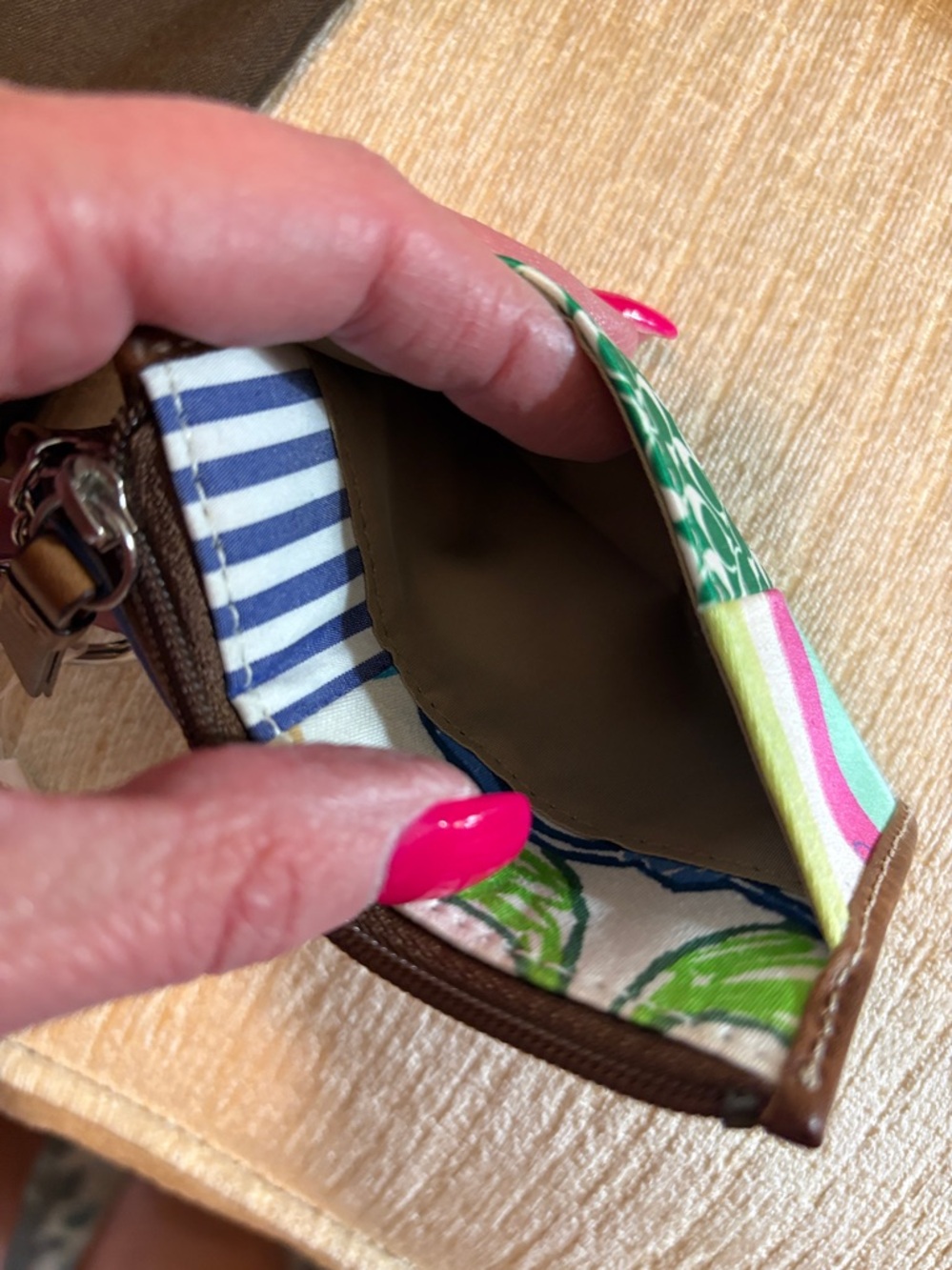 Vintage Coach Multicolor Patchwork Canvas Carryall Tote And Key/Card Holder. - Picture 14 of 16